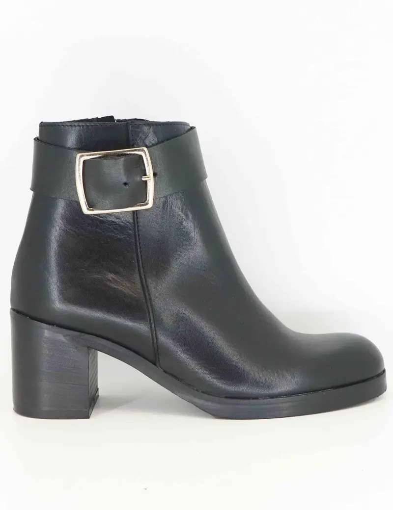 Stivaletti in pelle nera con fibbia oro Donna SPTR2002 001