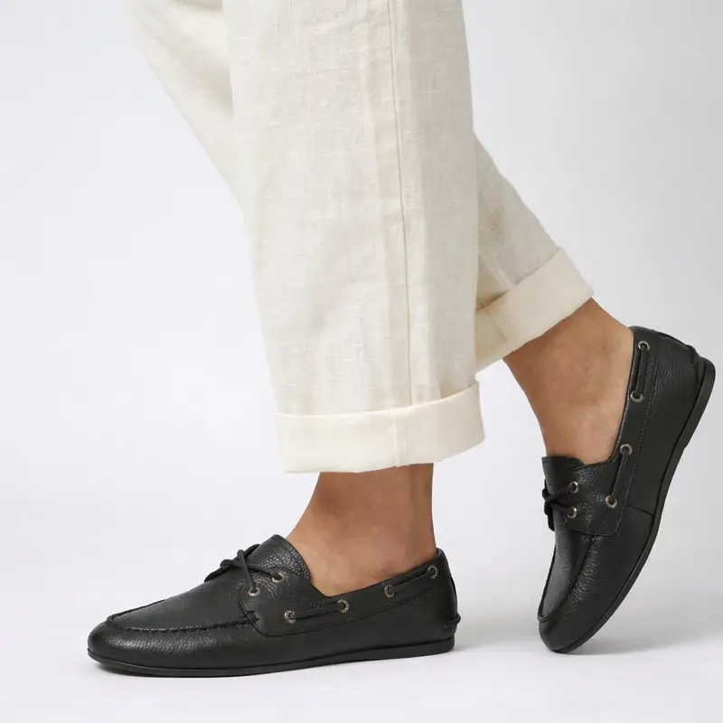 Slimboat Black Leather Distress Tumbled