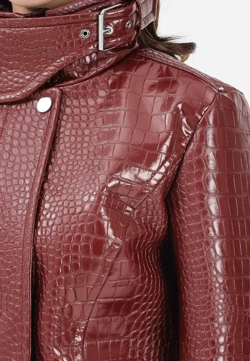 Giubbotto corto SPXSULTANO bordeaux da donna in vernice con stampa alligatore miniatura 3