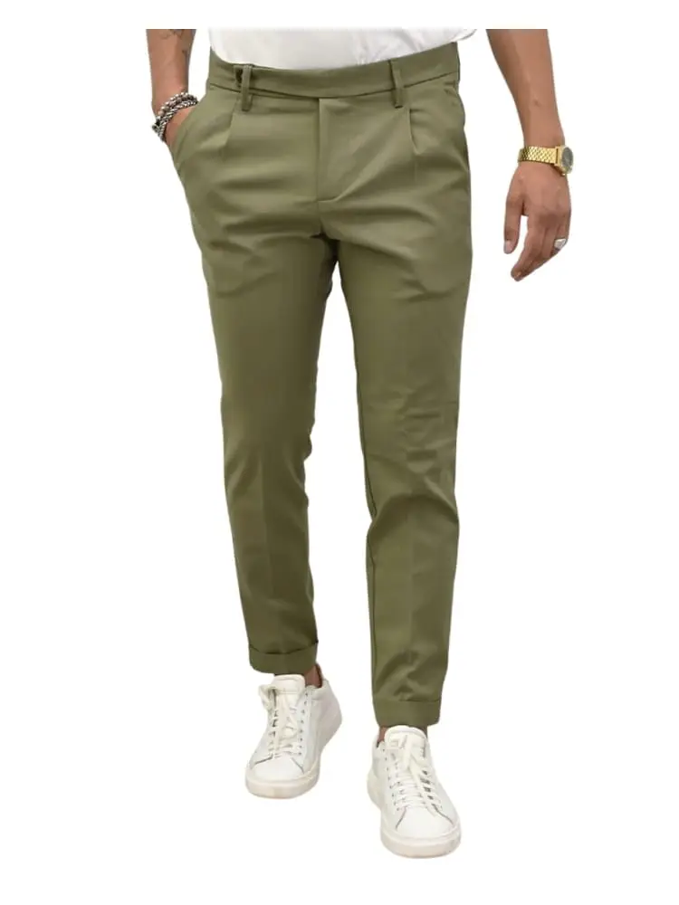 pantalone ronaldo in tessuto tecnico verde con svolta