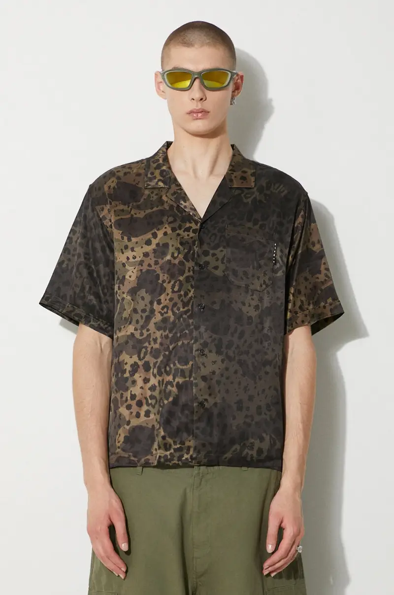 camicia uomo colore verde