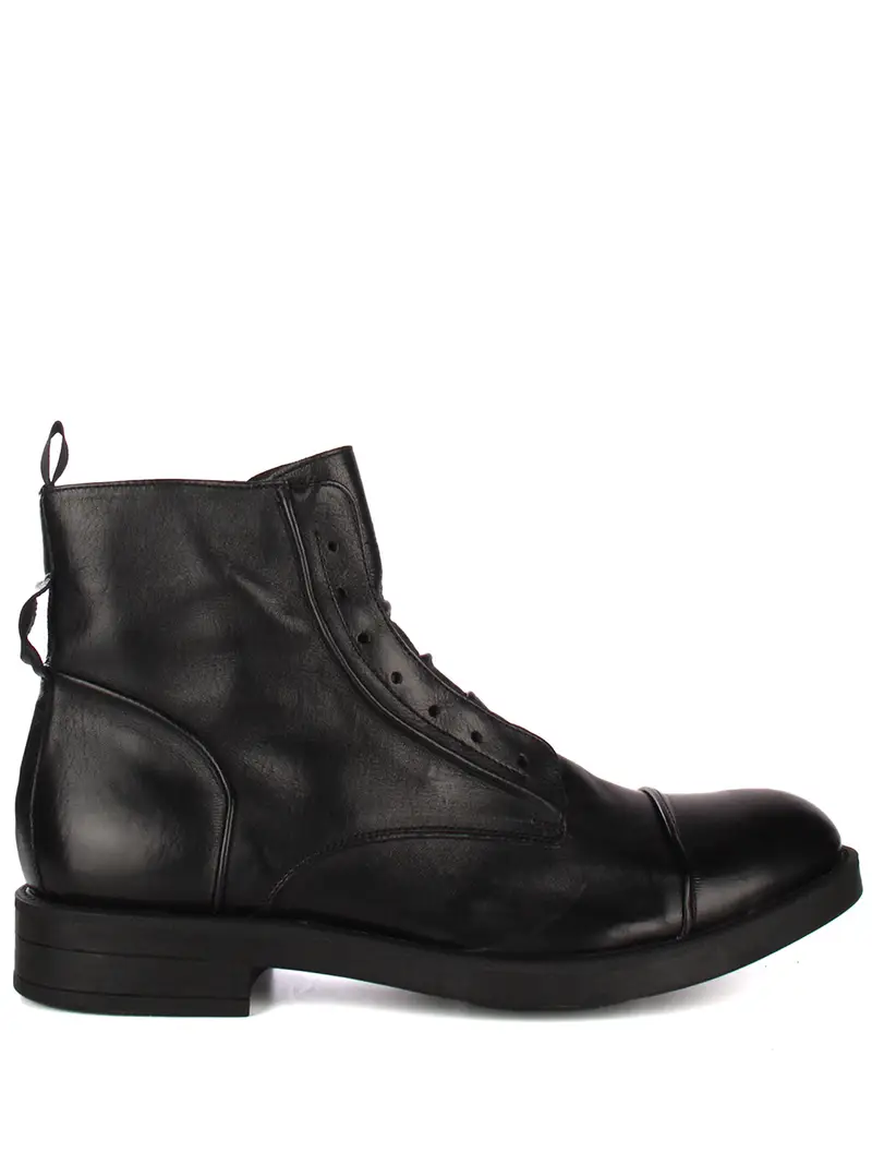 stivaletti stringati