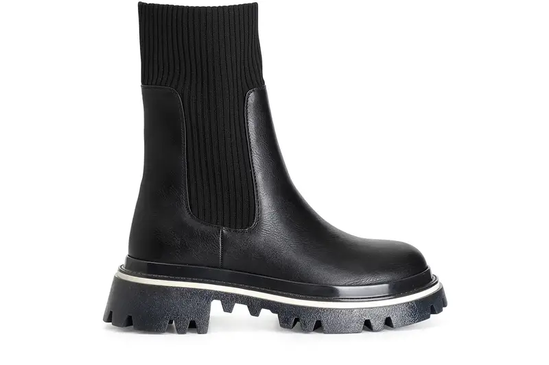 stivaletto donna in similpelle con calzino nero