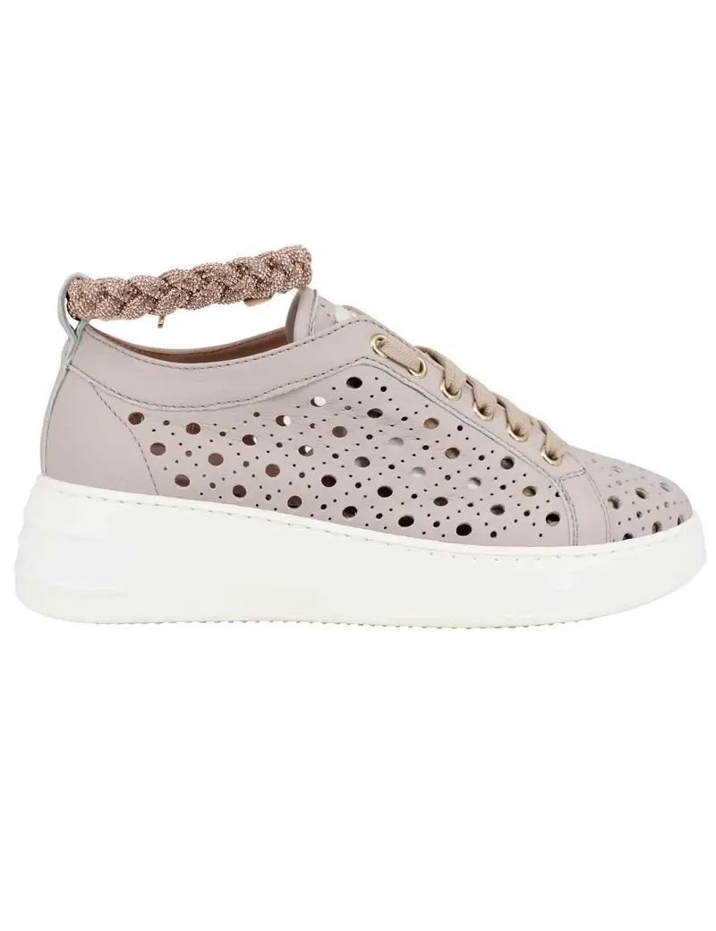 Sneakers donna in pelle forata taupe con cavigliera in strass Donna 130 D 026