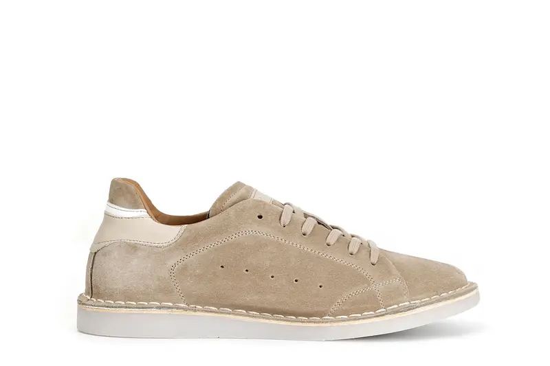 stringate in pelle scamosciata beige