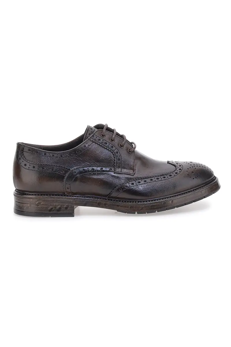 Stringate nere in vera pelle con lavorazione brogue Pittarello Plus 1268
