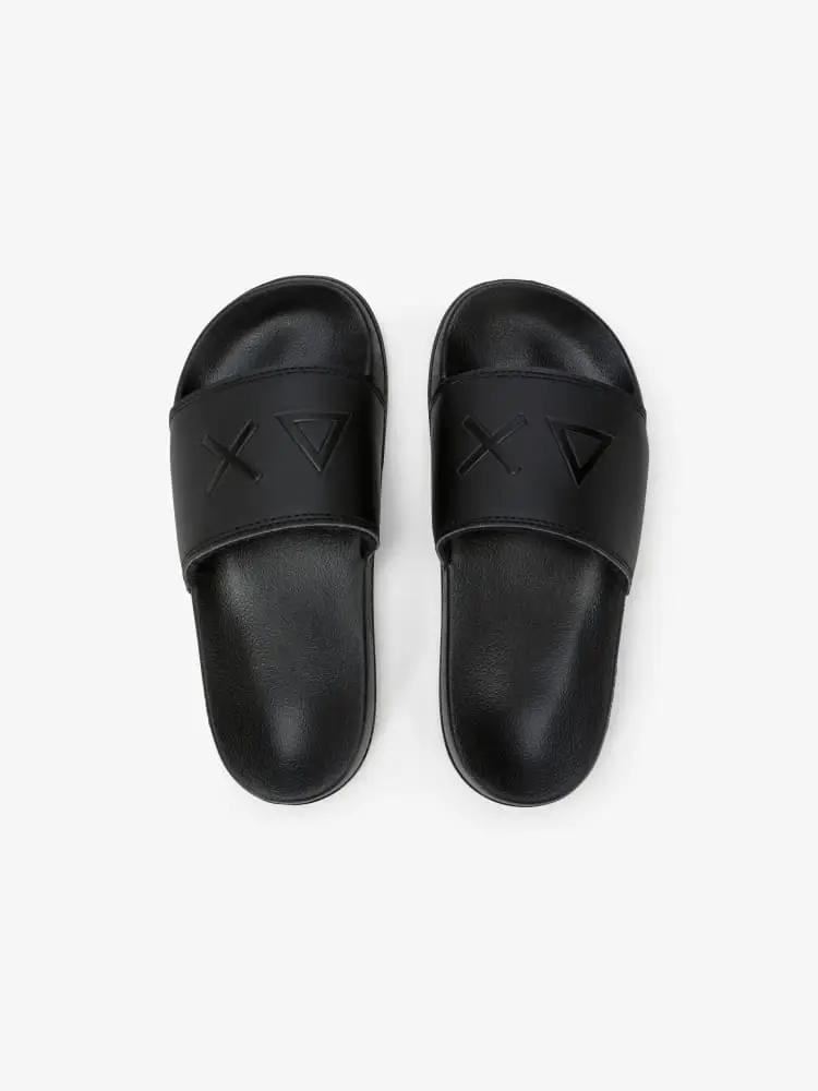 ciabatte nere ragazzo con logo