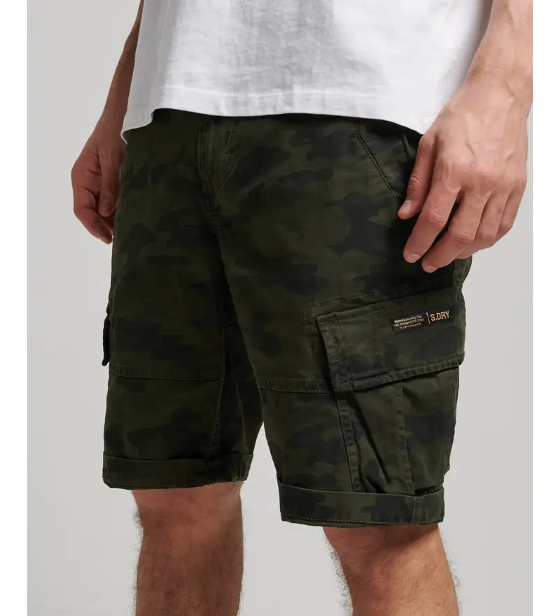 per uomo M7110300A Pantaloncini cargo in cotone organico Green Core (28), Casual, Verde, Mimetico, Cotone biologico, Sostenibile