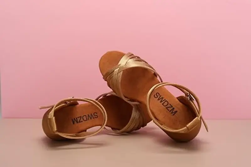 SWDZM Scarpe da Ballo Latino Americano Bambina Standard Salsa Ballroom Tacco 3 cm, Beige, EU 30.5 miniatura 2