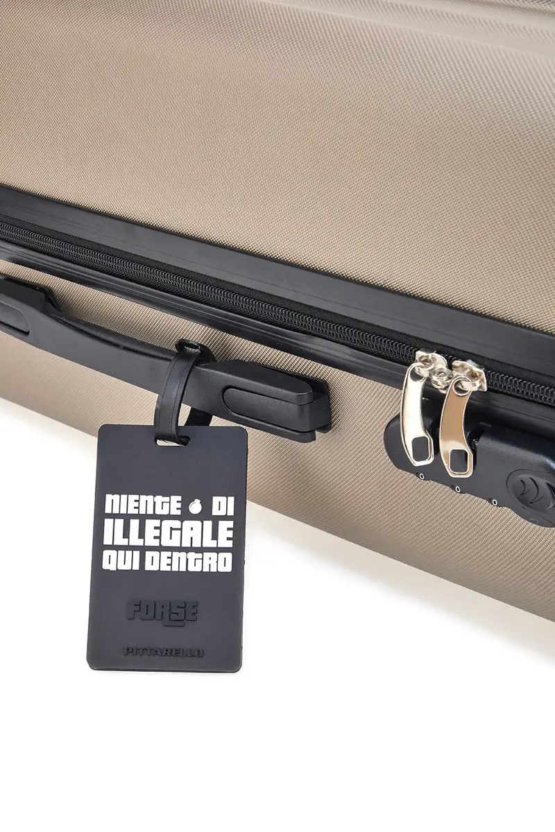 Tag per Valigia Nero "Niente di Illegale qui Dentro" NAMETAG 7 miniatura 3