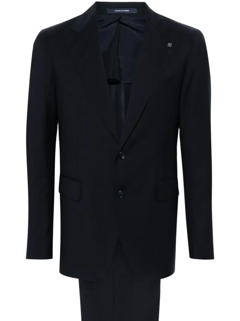 Completo blu notte con dettaglio spilla lana