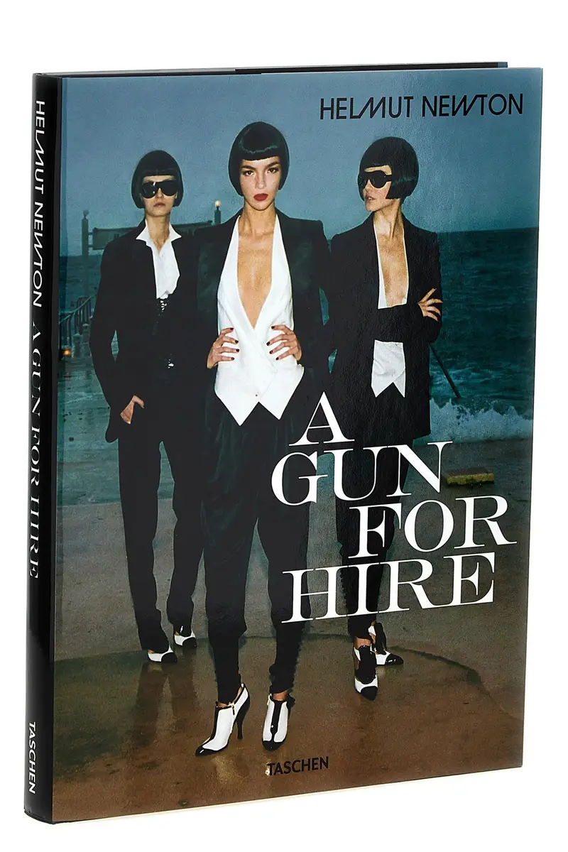 Libro 'Helmut Newton. A Gun For Hire' Multi