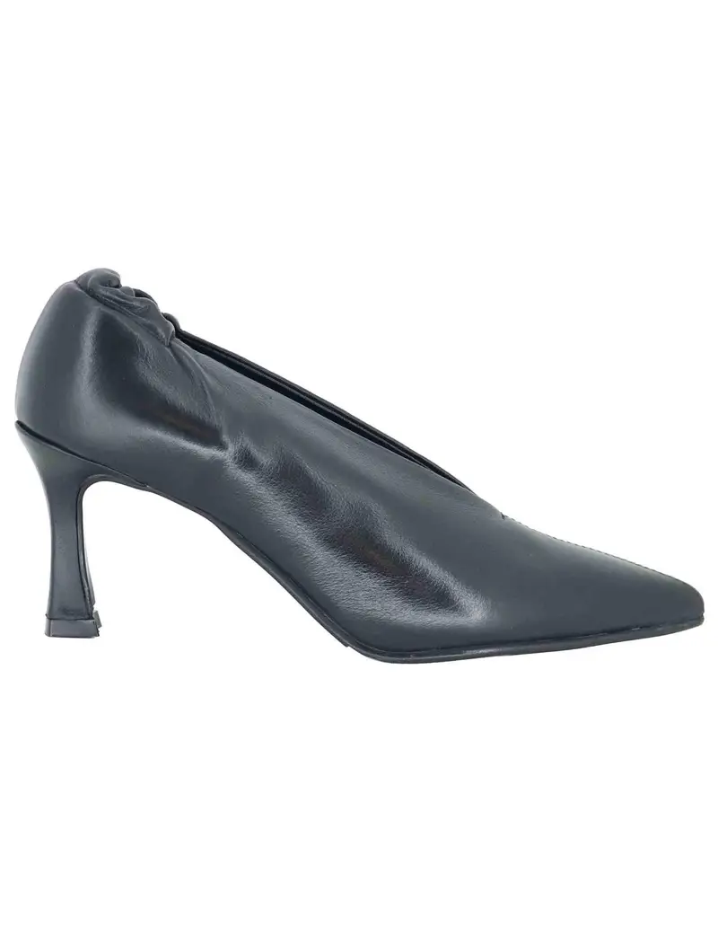 Decollete in pelle nera tacco alto Donna A100 001