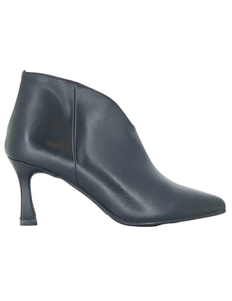 Stivaletti in pelle nera con tacco alto Donna OSCAR 11 001