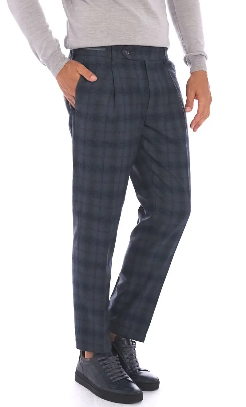 Pantalone teleria zed in lana a quadri helmut con pinces, colore blu