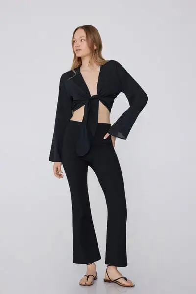 Camicia Corta Manica Lunga in Viscosa con Nodo Donna Nero