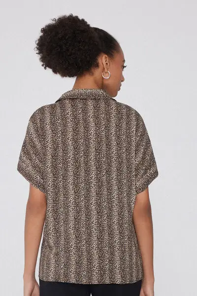 Camicia Mezza Manica in Viscosa Donna Animalier miniatura 2