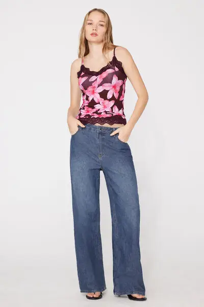 Canotta Scollo a V con Inserto in Pizzo Donna Rosa