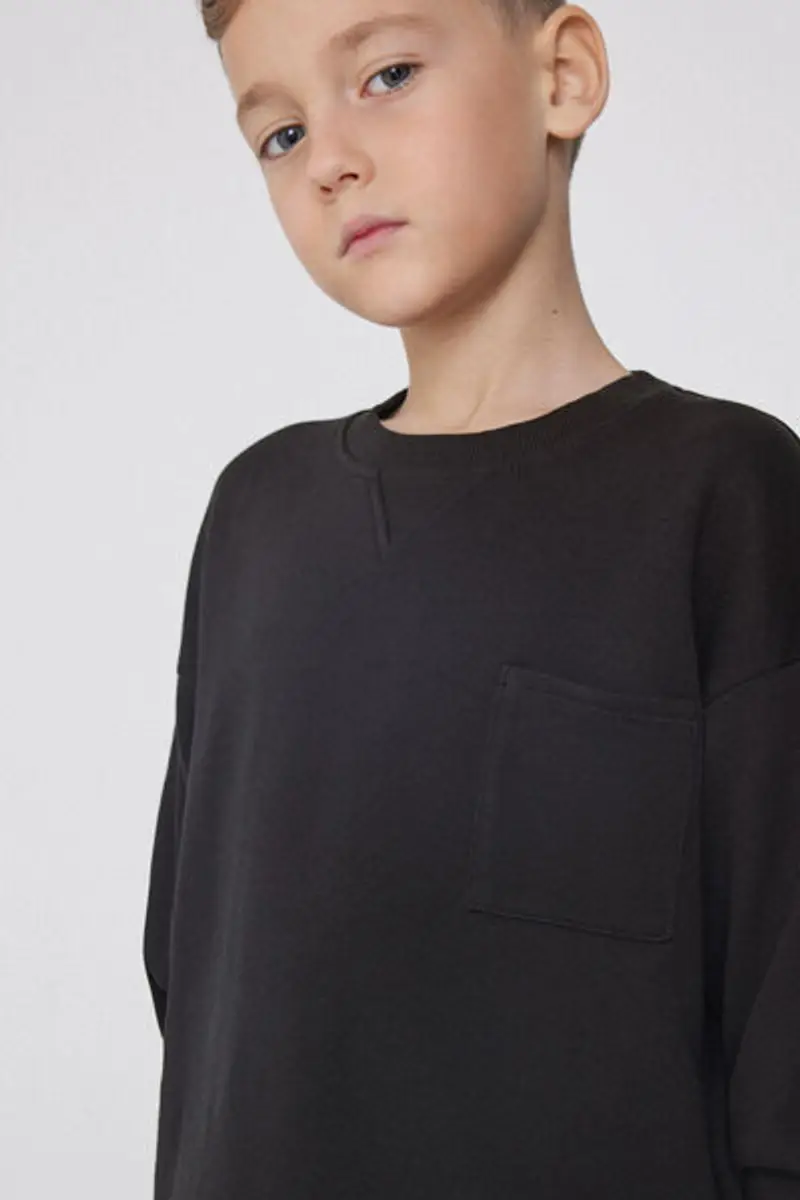 Tezenis Felpa Manica Lunga Girocollo con Taschino Bimbo Bambino Nero Taglia 10-11 miniatura 3