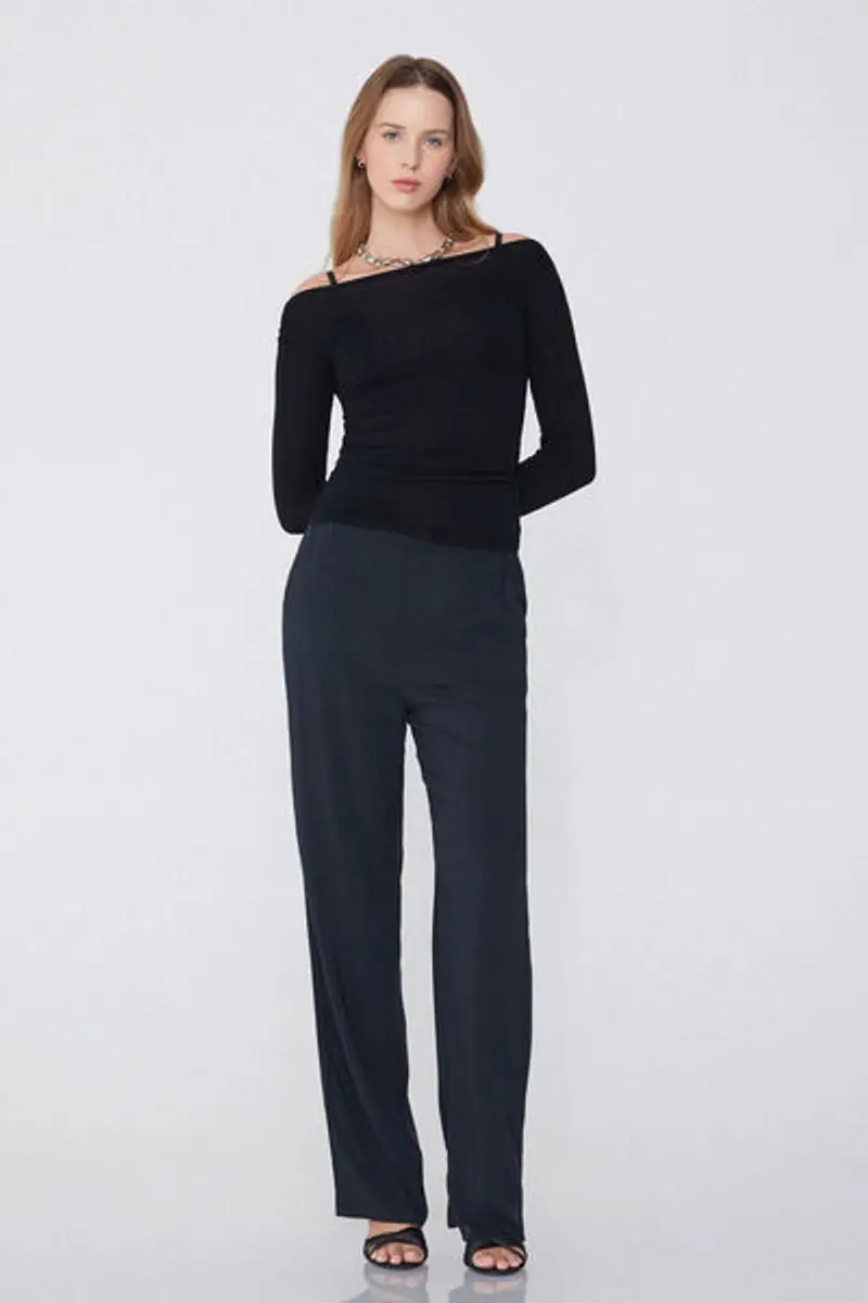 Tezenis Maglia Maniche Lunghe Scollo Barchetta Viscosa Donna Nero Taglia L miniatura 2