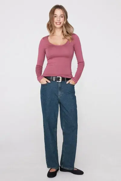 Maglia Scollo Madonna Maniche Lunghe in Viscosa Donna Rosa miniatura 3