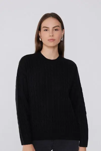 Maglioncino Maniche Lunghe Girocollo Trecce Donna Nero