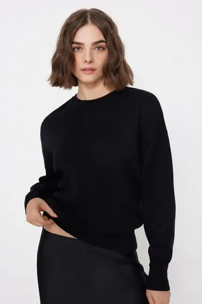Maglione in Cotone Girocollo in Maglia Calata Donna Nero