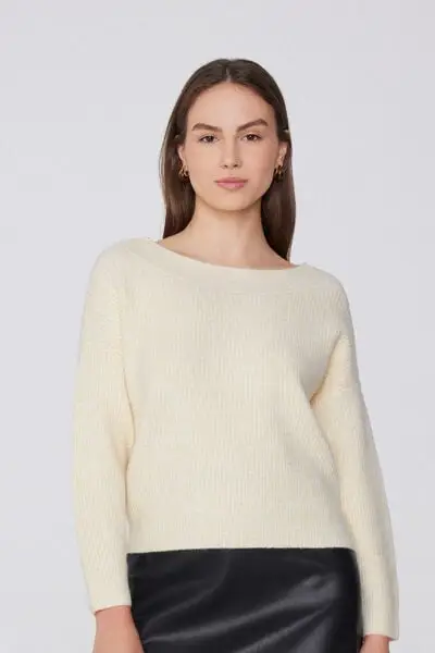 Maglione Maniche Lunghe a Costine Scollo Barchetta Donna Avorio