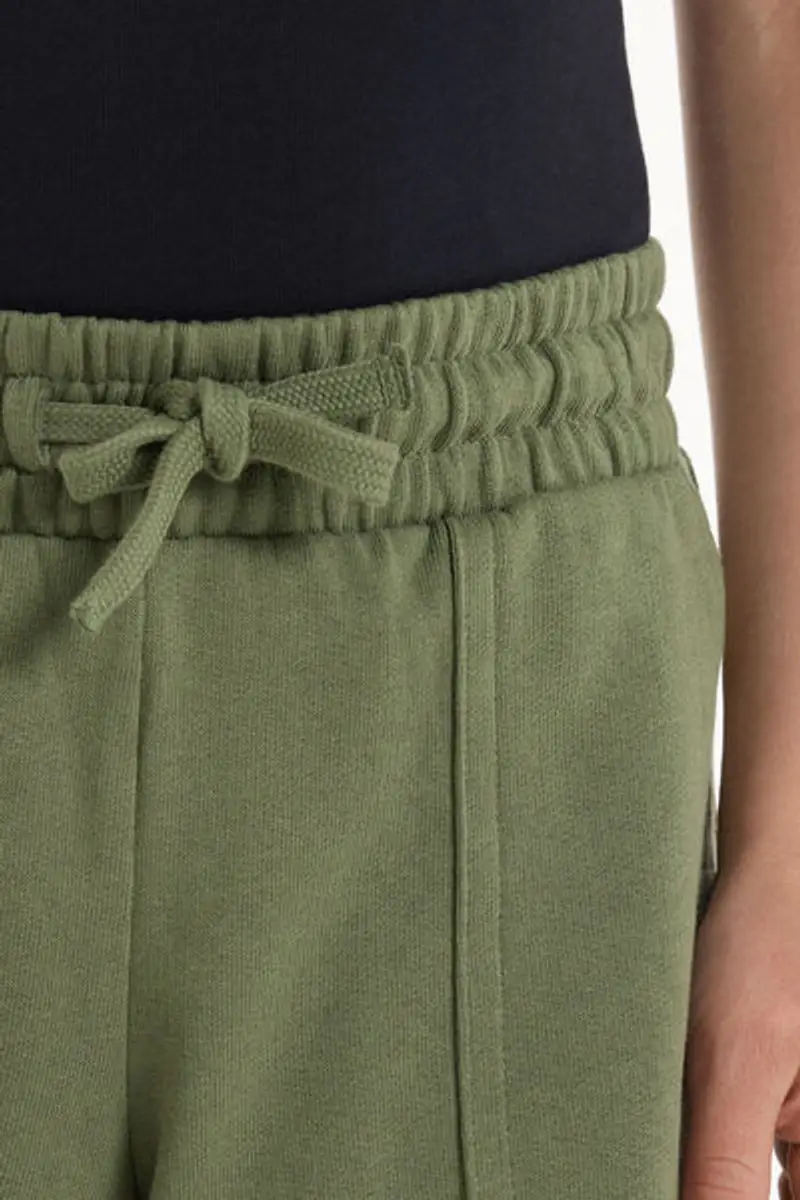 Tezenis Pantaloncini Corti in Felpa di Cotone con Tasche Bimbo Bambino Verde Taglia 10-11 miniatura 3