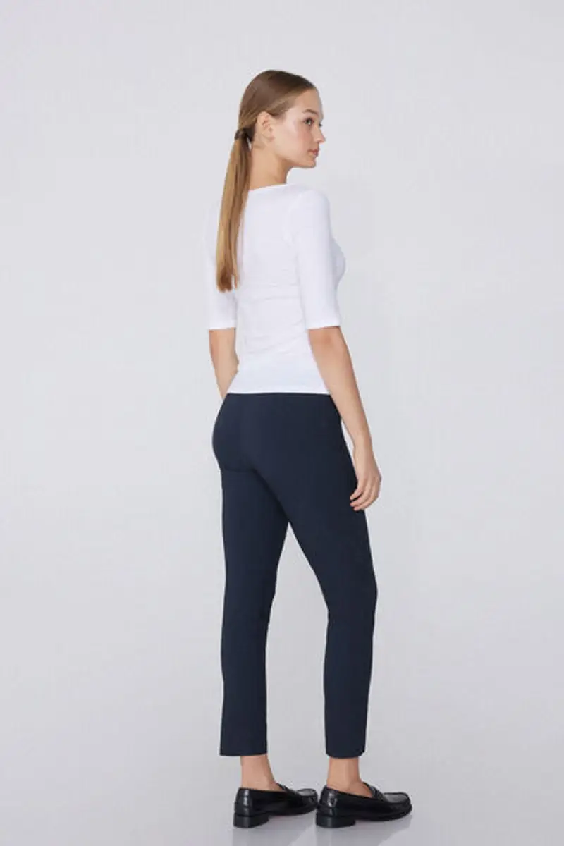 Tezenis Pantaloni Capri in Viscosa con Spacchetti Donna Blu Taglia L miniatura 2