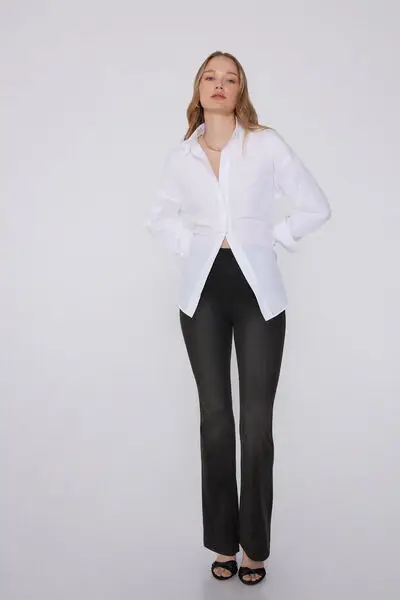 Pantaloni Lunghi Flare Soft Flex Denim Donna Nero miniatura 3