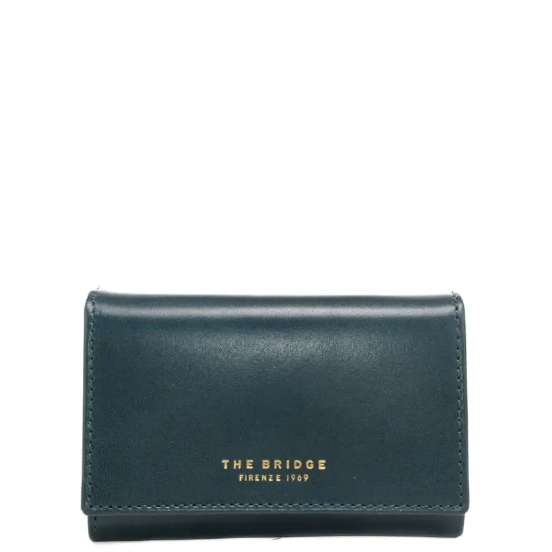 portafoglio a libro da donna in vera pelle con logo lettering stampato a fuoco sul davanti pavone