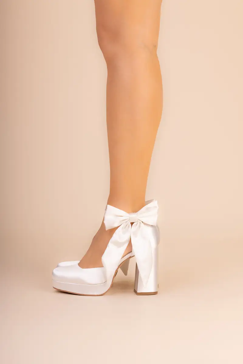 River-Ivory Clip con maxi fiocco in raso avorio