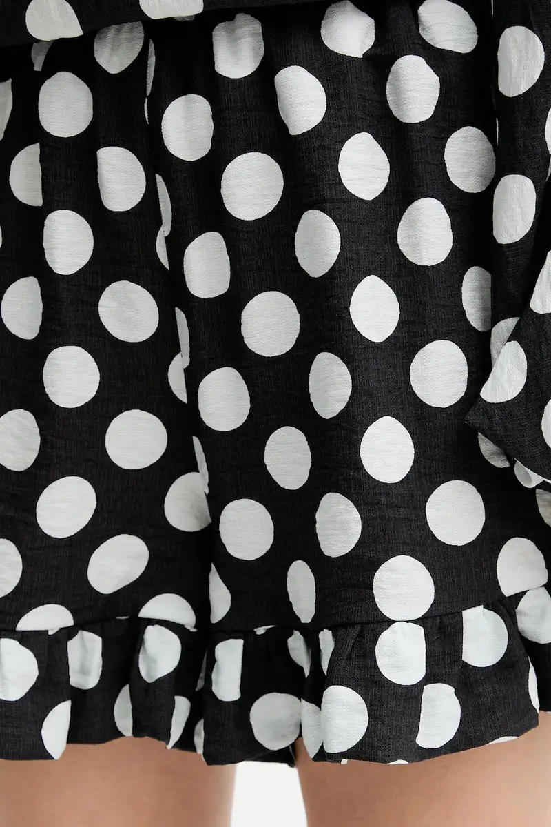 pantaloncini donna colore nero CHSH02G097N miniatura 4