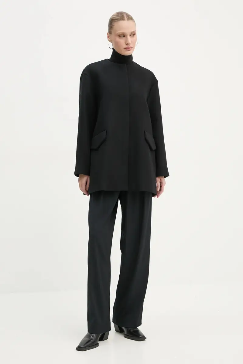 cappotto in lana colore nero O0901405 miniatura 2