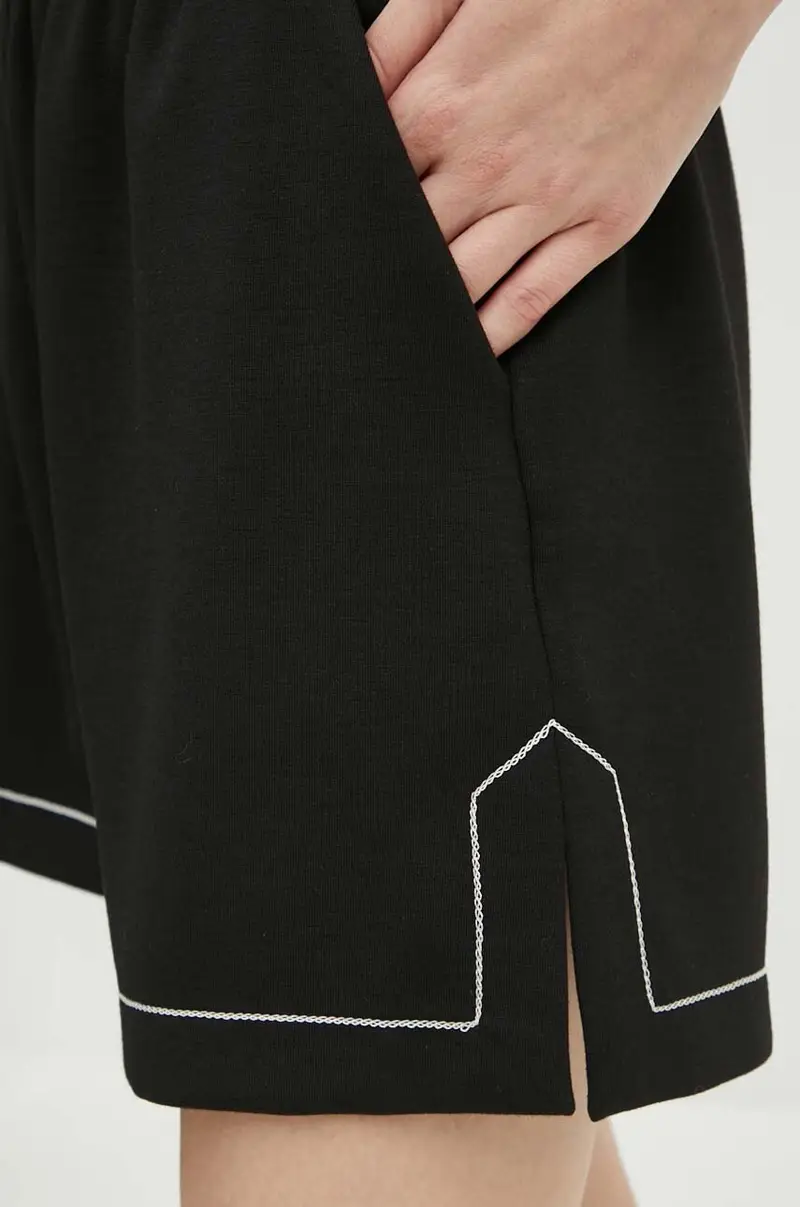 pantaloncini donna colore nero O0626202 miniatura 4