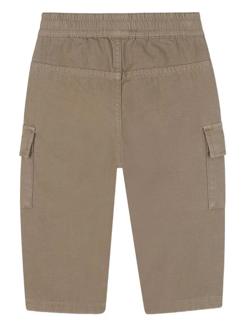 T60602659 Kaki miniatura 2