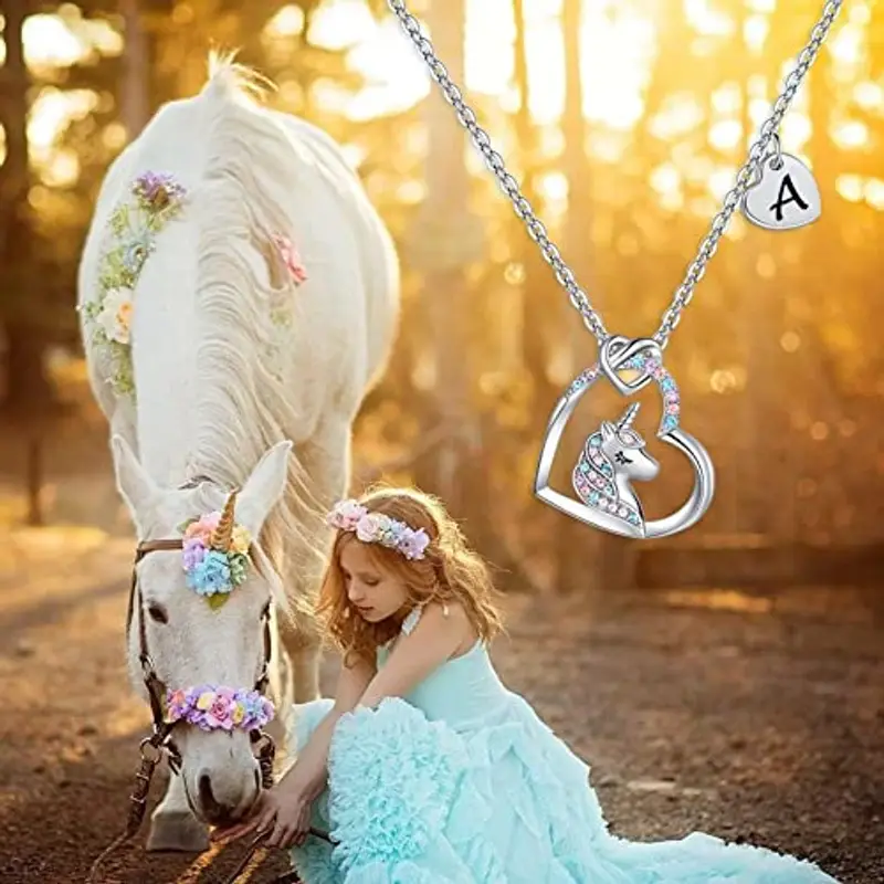 TINGN Regali per Ragazze Collana Argento Unicorno, Ciondolo Cuore CZ Placcato Oro Bianco 14k Collane Unicorno per Ragazze Catena Unicorno Iniziale A Unicorno Regali di Compleanno per Ragazze Gioielli miniatura 2