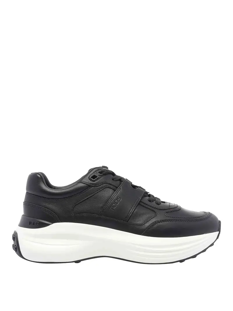 Sneaker in pelle nera Nero