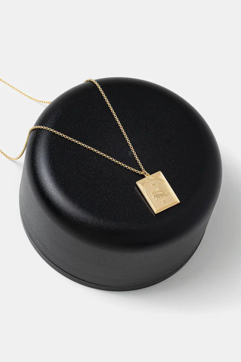 collana d'argento placato oro Tarot Strength Pendant 101086 miniatura 3