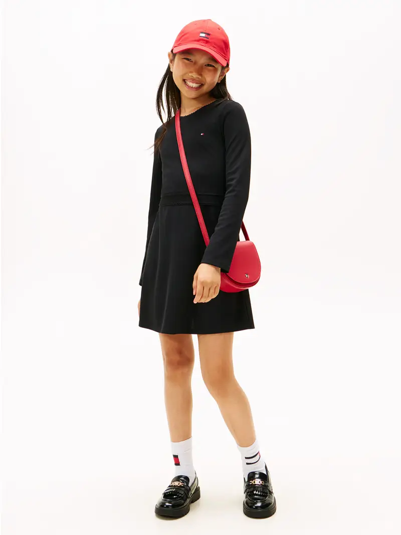 Abito nero miniatura 2