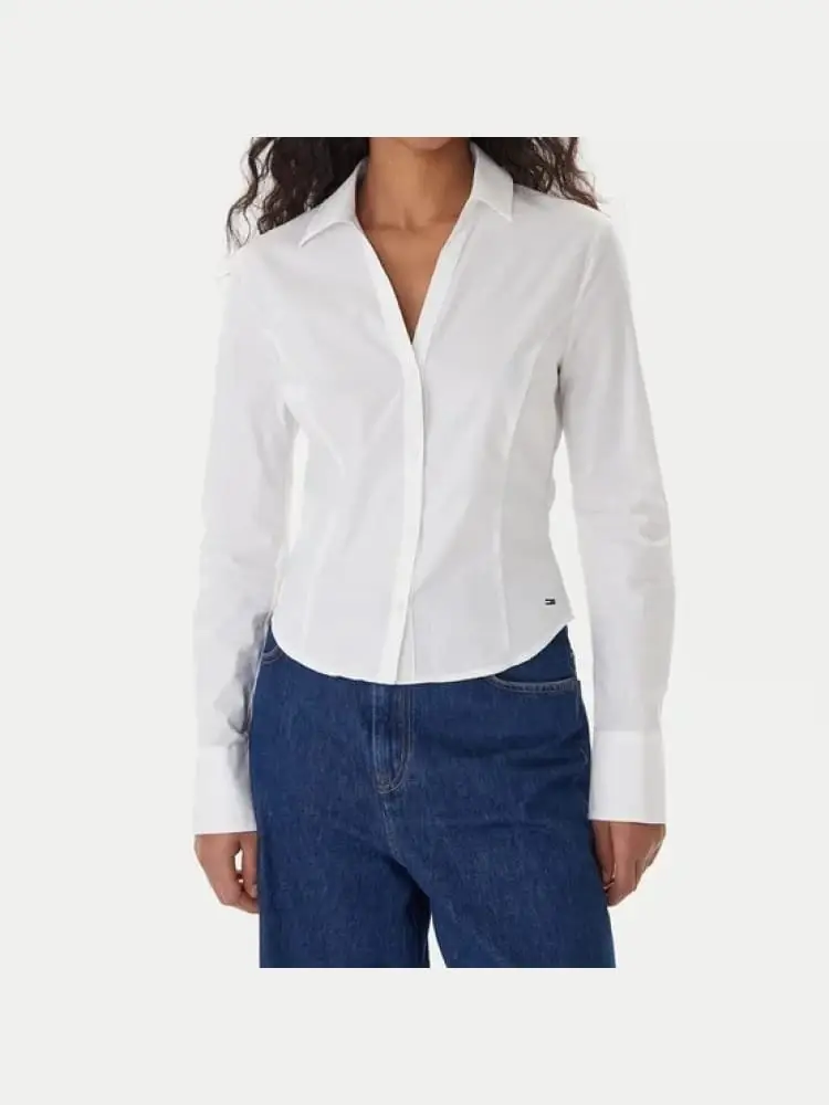 camicia bianca slim fit con scollo a v