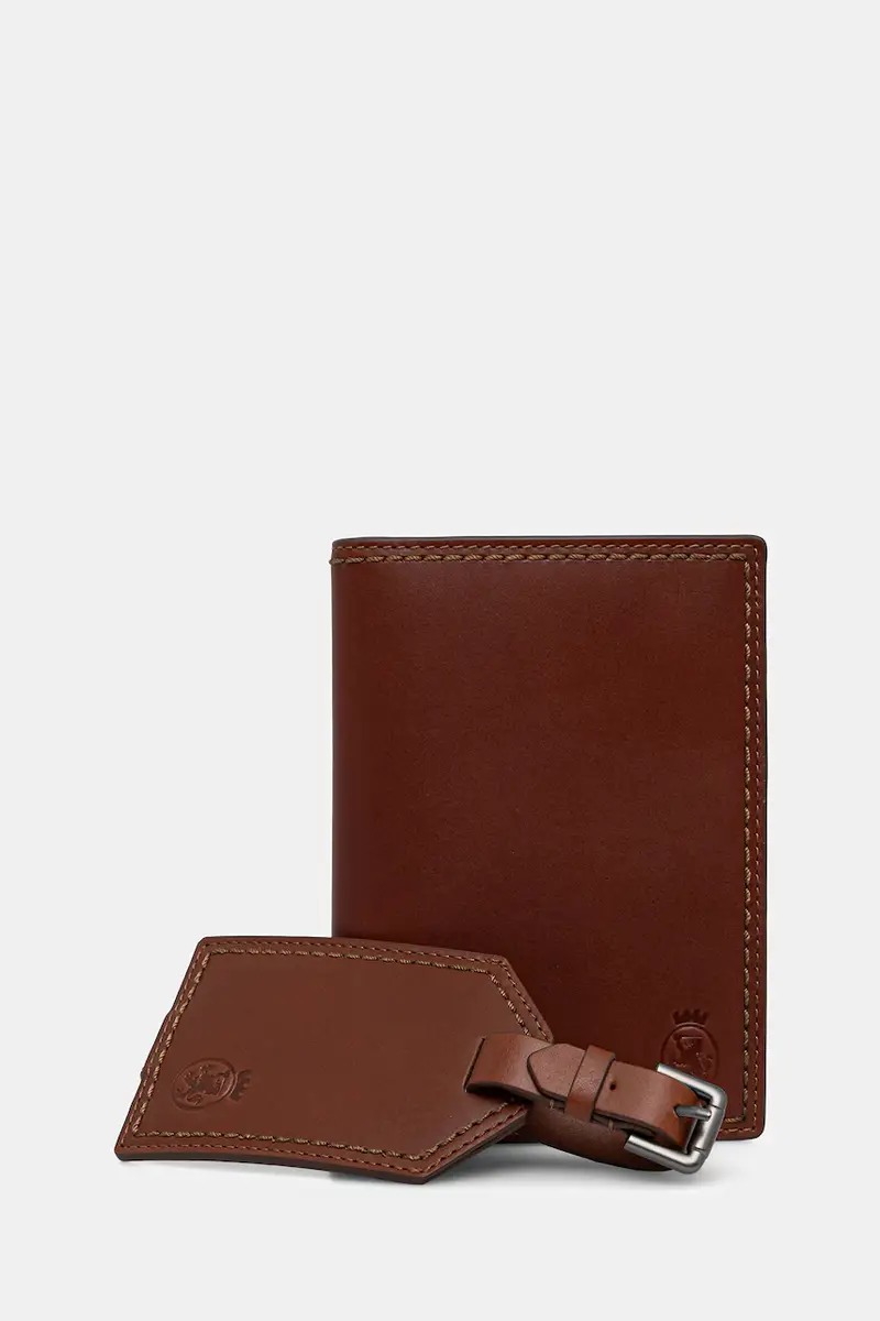 custodia per passaporto e etichetta per i bagagli colore marrone AM0AM13780