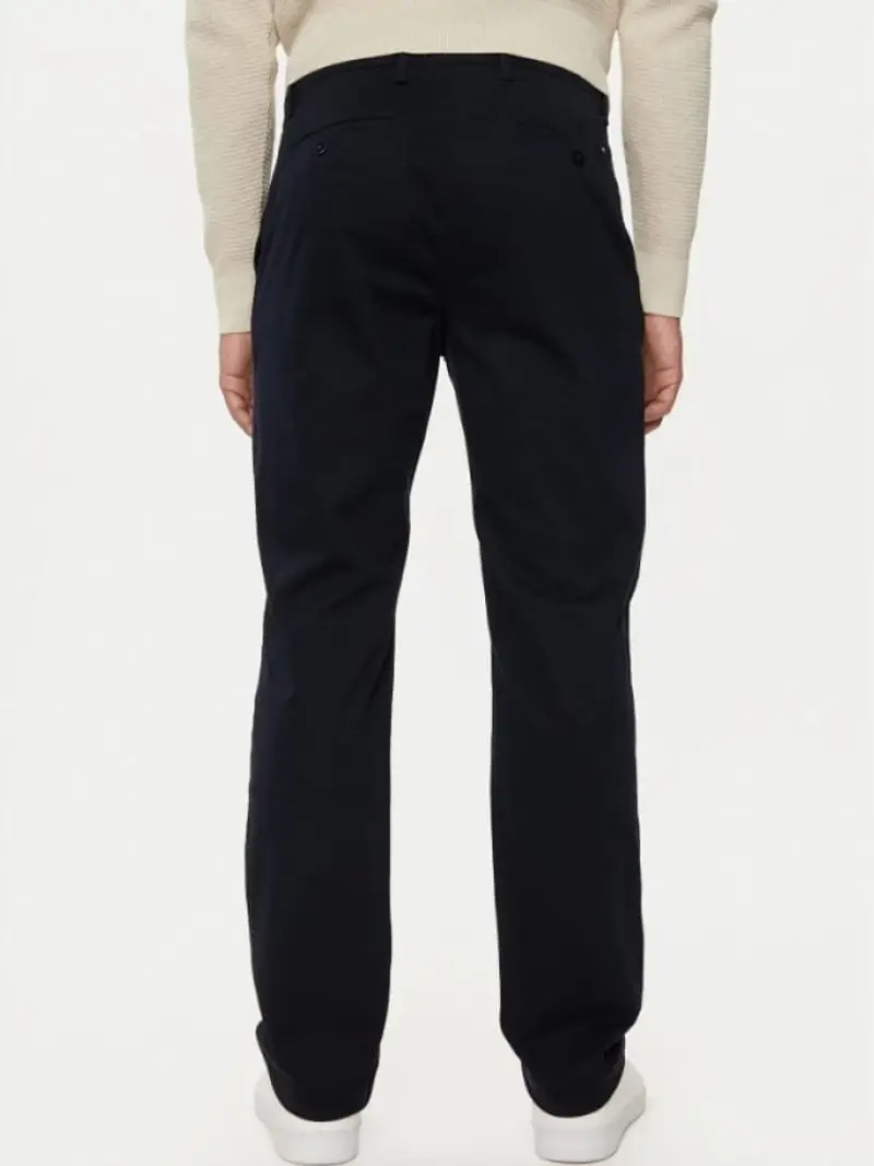 Tommy Hilfiger pantalone blu navy uomo in chino micro logo ricamato sul lato miniatura 2