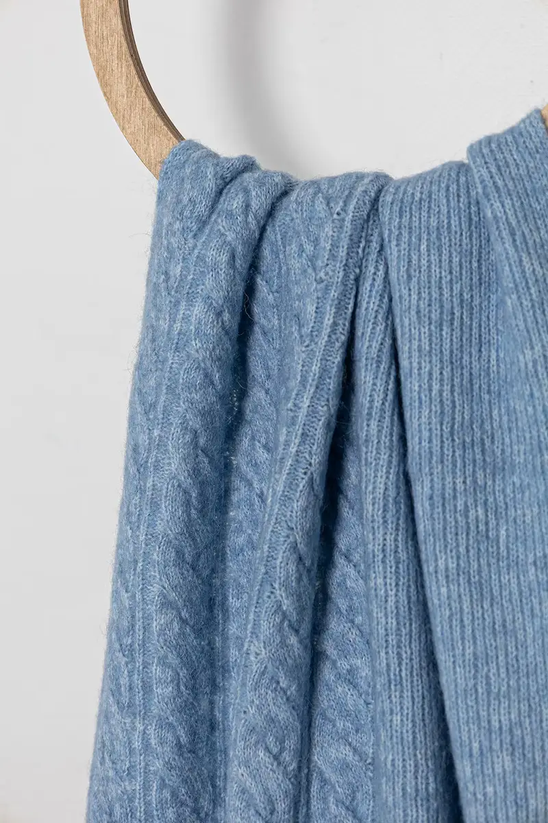 scialle con lana colore blu AW0AW17788 miniatura 2