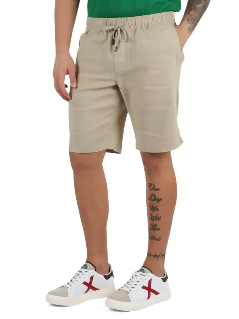 Tommy Hilfiger shorts beige uomo in lino micro logo sul retro miniatura 2