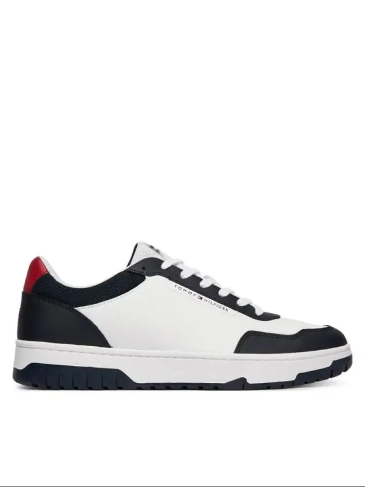 sneakers core basket in pelle bianca e nera con micro logo bandiera
