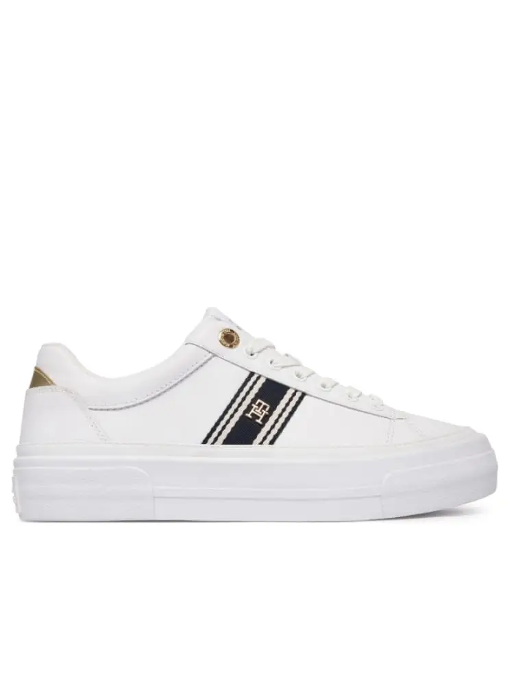 sneakers donna in pelle bianca con fascia decorativa e placchetta monogramma th