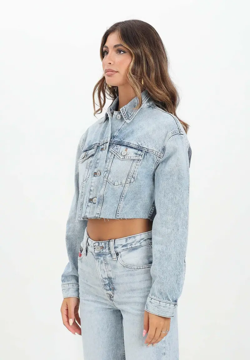 Giubbotto crop in denim chiaro da donna con logo