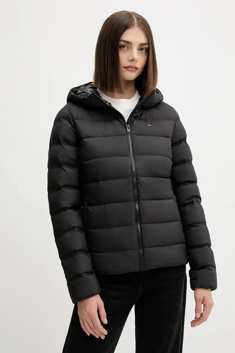 piumino colore nero DW0DW21617